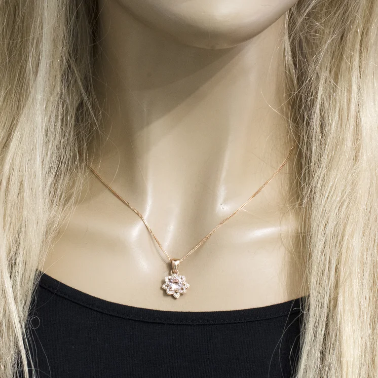 Diamantový náhrdelník s prírodným morganitom Sky flower LNL442.WS Diamantový náhrdelník s prírodným morganitom Sky flower LNL442.WS