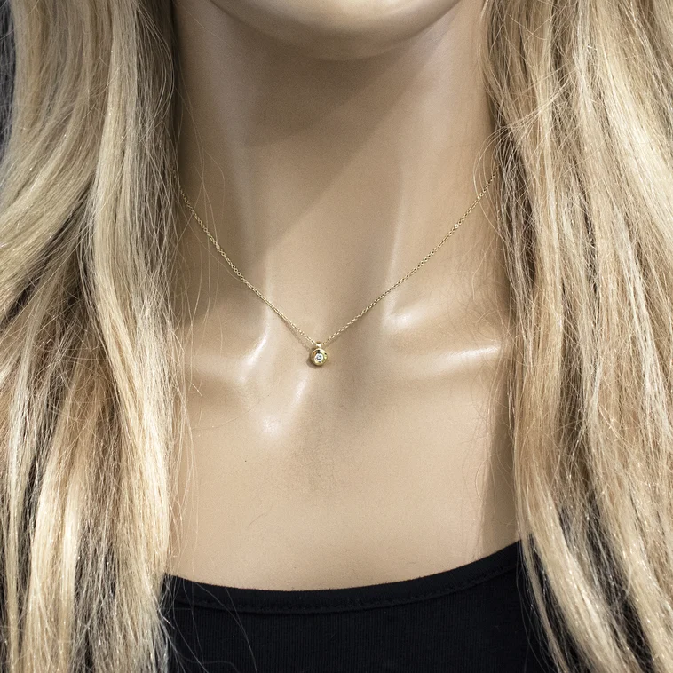 GOLDIE Zlatý náhrdelník s diamantom Emmi LNL095.ZOB GOLDIE Zlatý náhrdelník s diamantom Emmi LNL095.ZOB