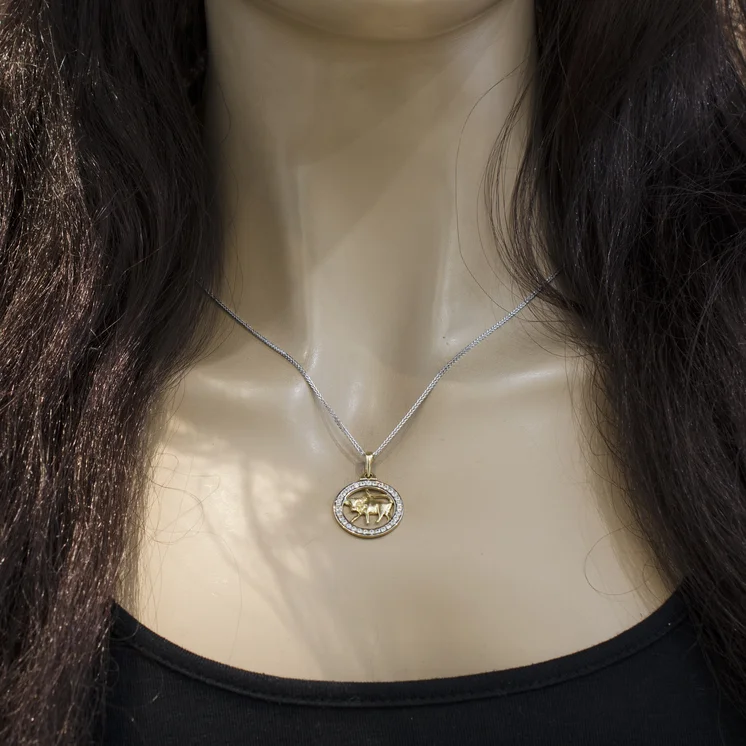GOLDIE Zlatý prívesok Býk LPE342.TRB GOLDIE Zlatý prívesok Býk LPE342.TRB