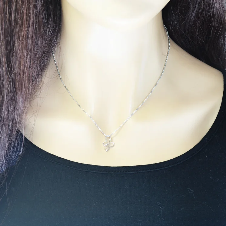 GOLDIE Zlatý prívesok s diamantmi Motýľ LPE041.ALB