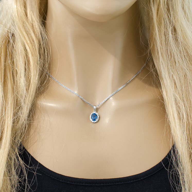 GOLDIE Zlatý prívesok s london blue topásom a diamantmi Blue sky LPE472.AVB