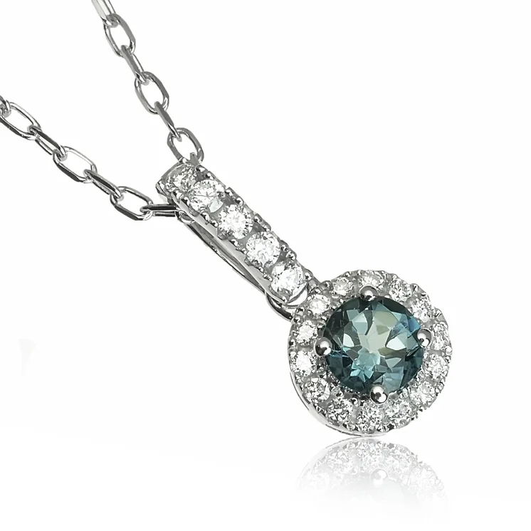 GOLDIE Zlatý prívesok s london blue topásom a diamantmi Cecil LPE410.AVB GOLDIE Zlatý prívesok s london blue topásom a diamantmi Cecil LPE410.AVB