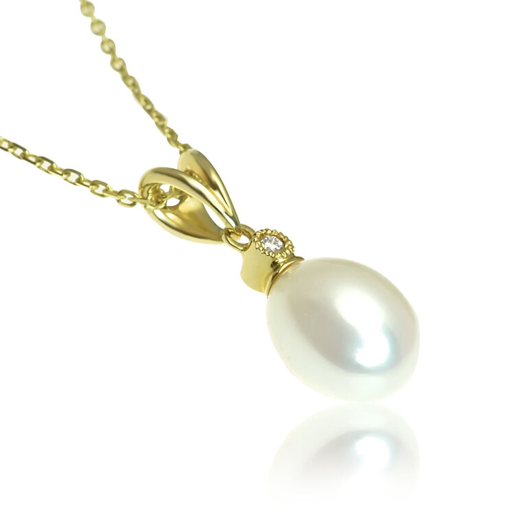 GOLDIE Zlatý prívesok so sladkovodnou perlou a diamantom Triton LPE489.PAB